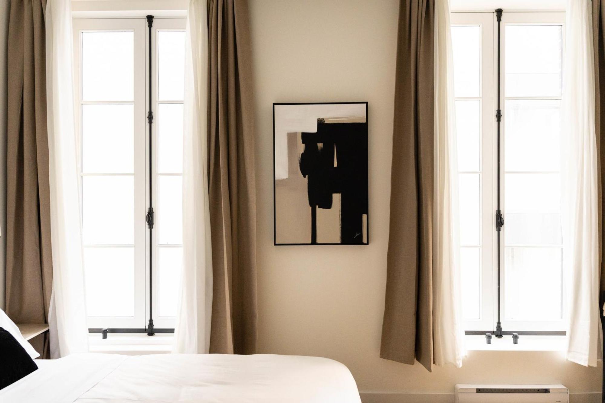 Maison Place Jacques-Cartier By Luxury In Transit Монреаль Экстерьер фото